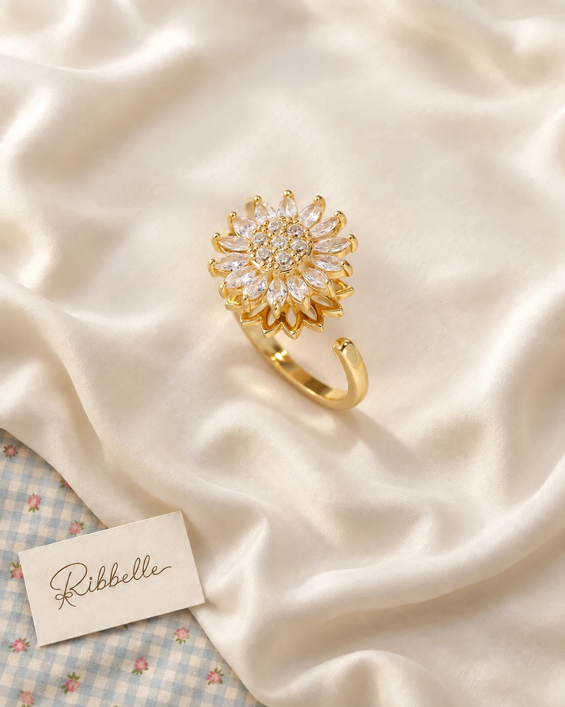 Sunflower Ring · Gold tone