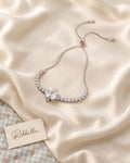 Pearlescent Clover Bracelet