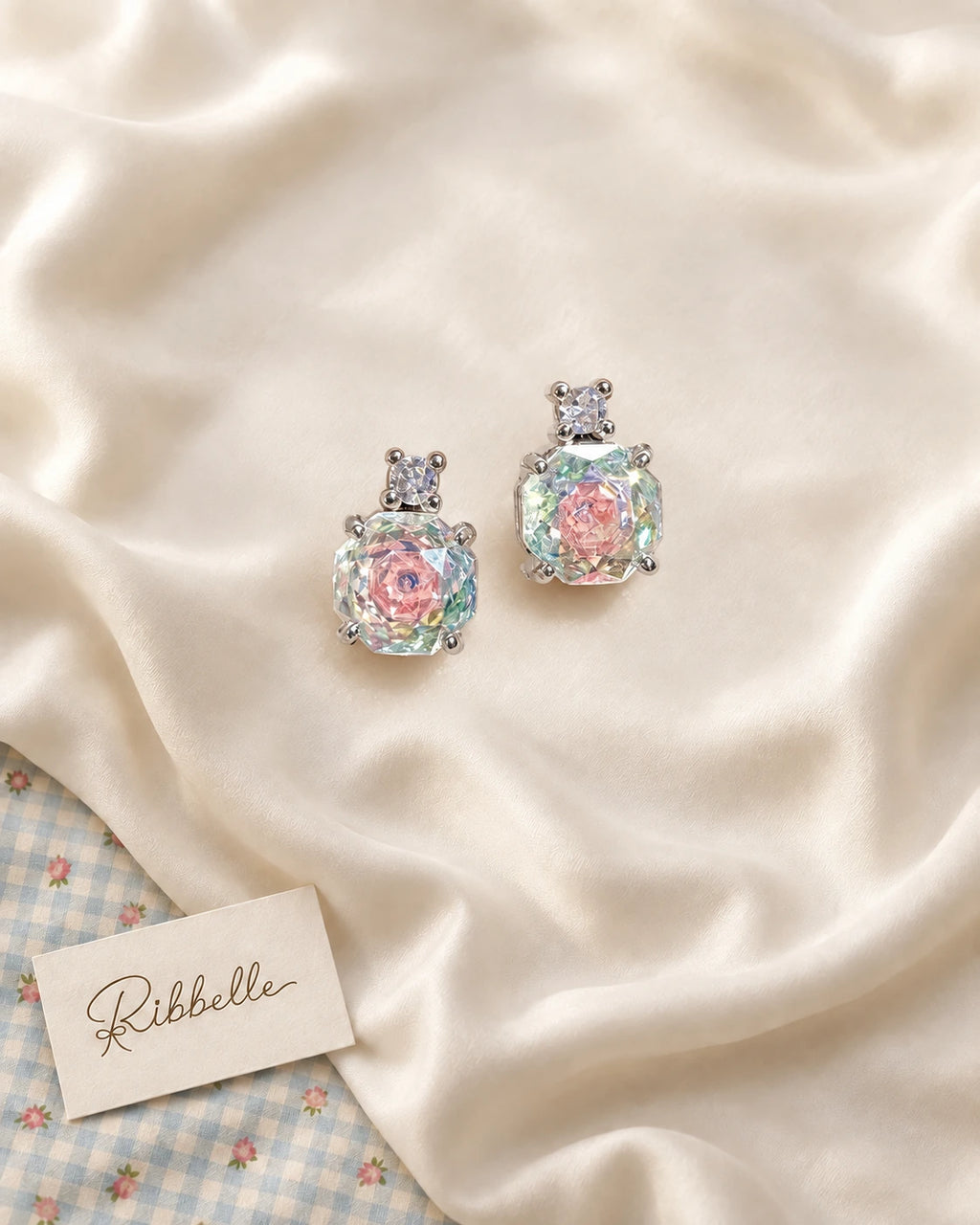 Iridescent Rose Set · Stud earrings